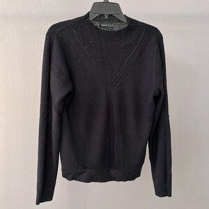 Black Crew Neck Sweater | M